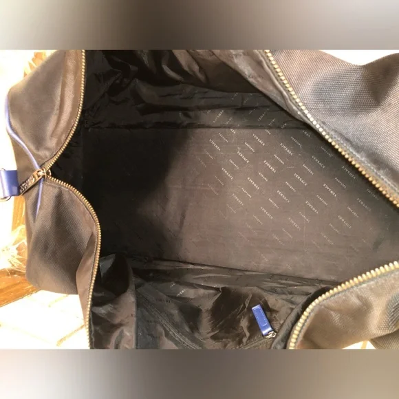 💥Moving to @the_bag_guy💥Versace Parfumes - Overnight Duffel Bag - Picture 11 of 11